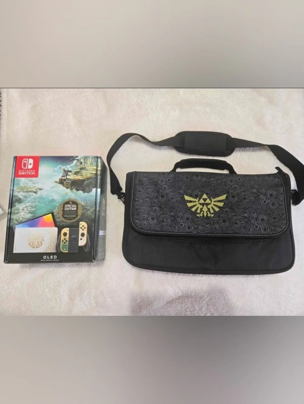 BUNDLE Limited Edition Zelda Nintendo Switch